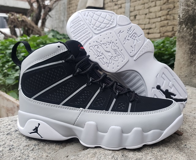 Air Jordan 9 Retro Grey Black